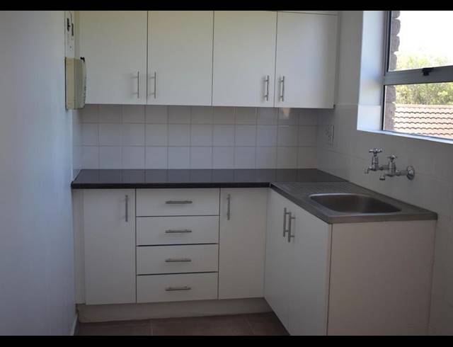 1 BEDROOM PROPERTY TO RENT IN DIEP RIVER